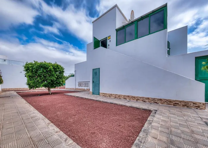 Апартаменты La Dulce Vida *